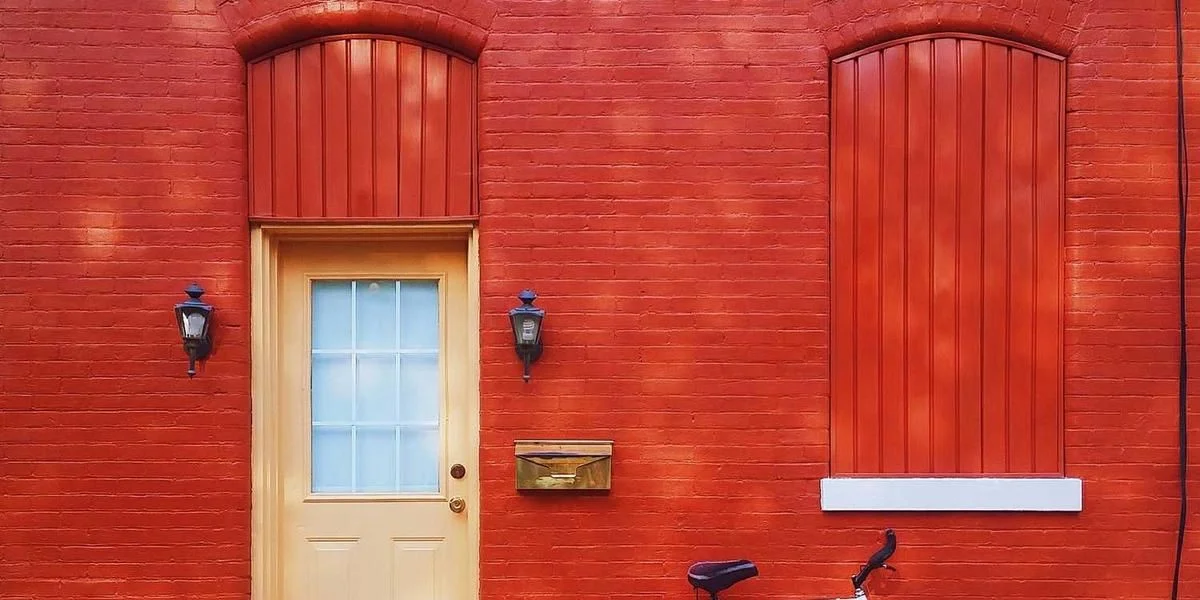 Północny silnik obserwować sześć